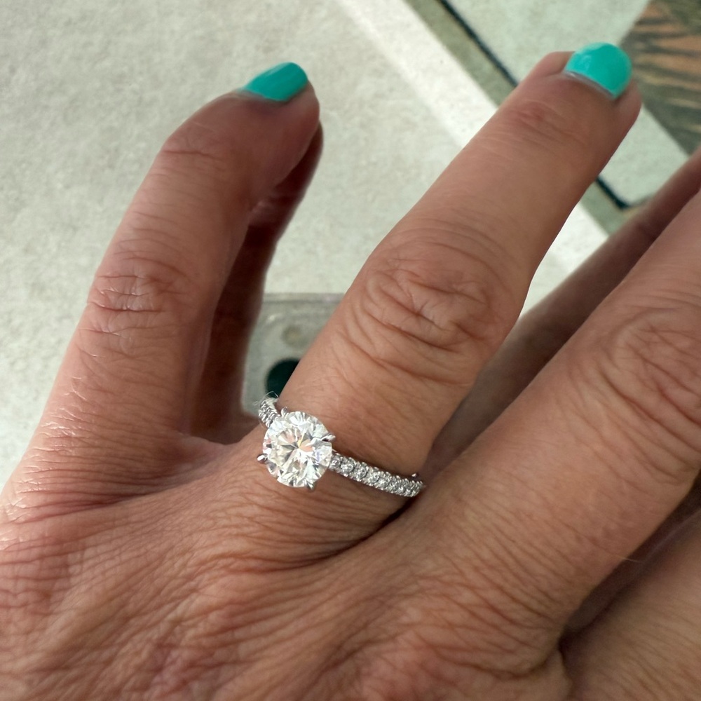 Swarovski Lab Diamond Ring - Picture 9 of 10